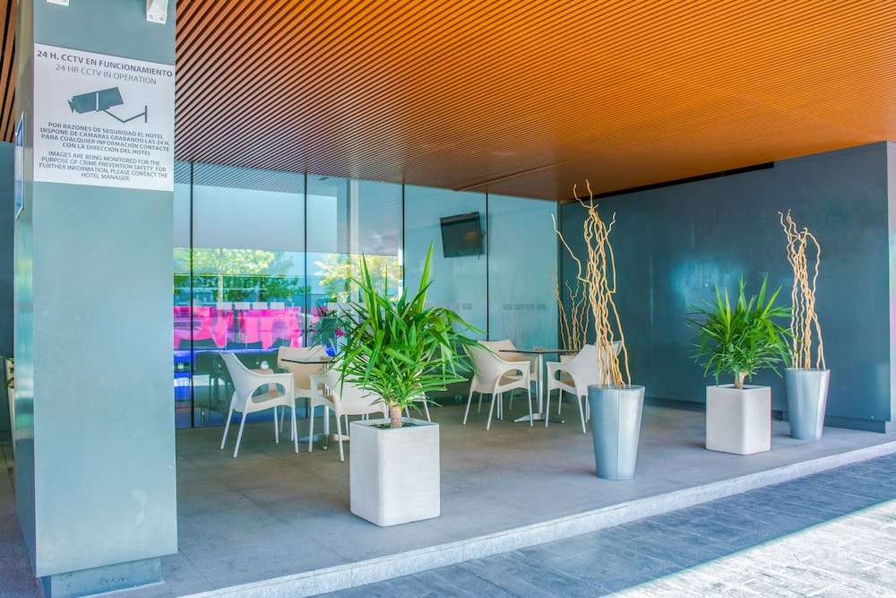 

Genova - Getafe - Holiday Inn Express MADRID - LEGANES