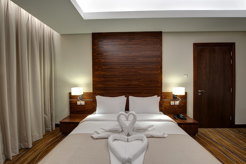 

Roma - Sharjah - Center Hotel Sharjah