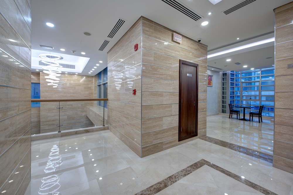 

Bari - Sharjah - Center Hotel Sharjah