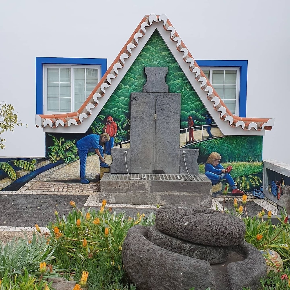 

Milano - Arco de São Jorge - Hotel O Colmo