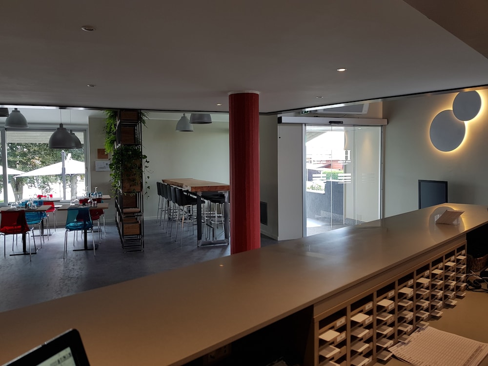 

Napoli - Varallo Pombia - Hotel Oleggio Malpensa