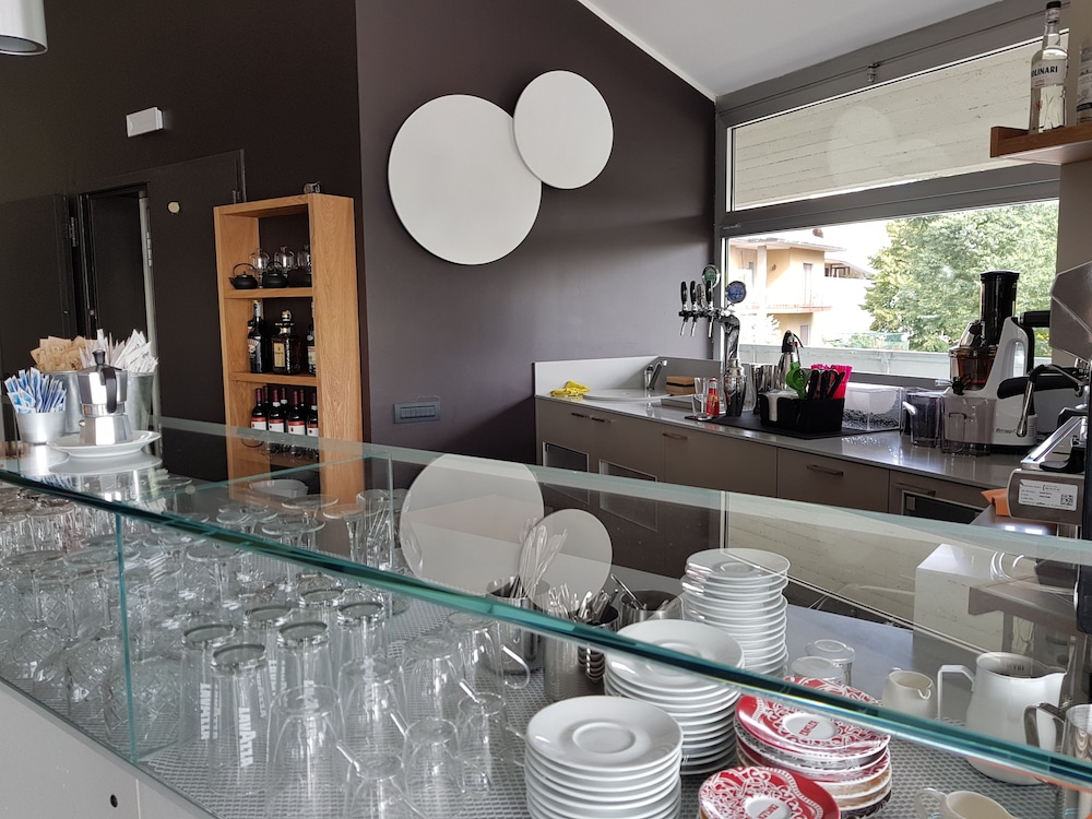 

Palermo - Malpensa - Hotel Oleggio Malpensa