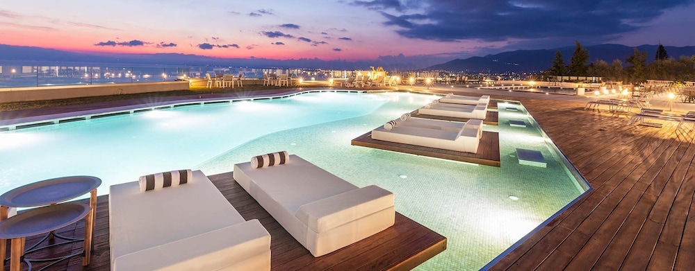 

Milano - Kalamata - Messinian Icon Hotel & Suites