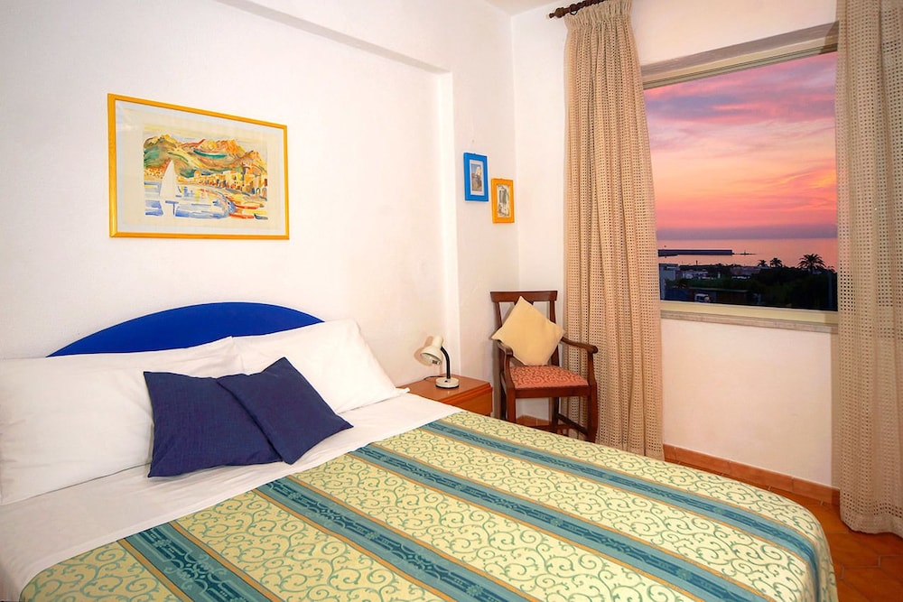 

Roma - Ischia - Hotel Villa Mena