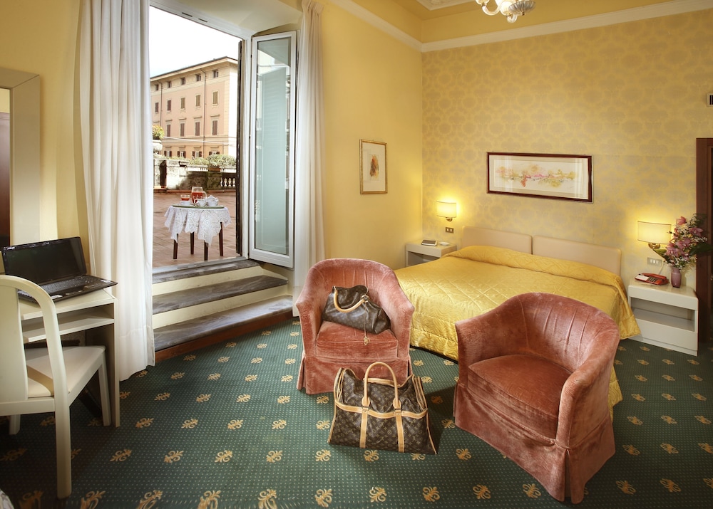

Milano - Montecarlo - Grand Hotel Plaza & Locanda Maggiore