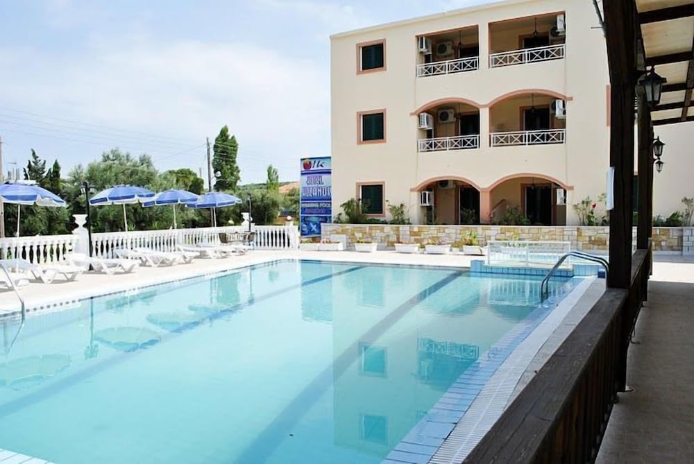 

Milano - Amoudi - Kozanos Hotel & Suites