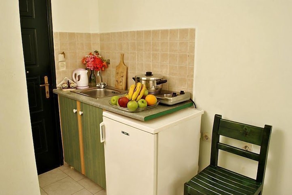 

Milano - Alikanas - Kozanos Hotel & Suites