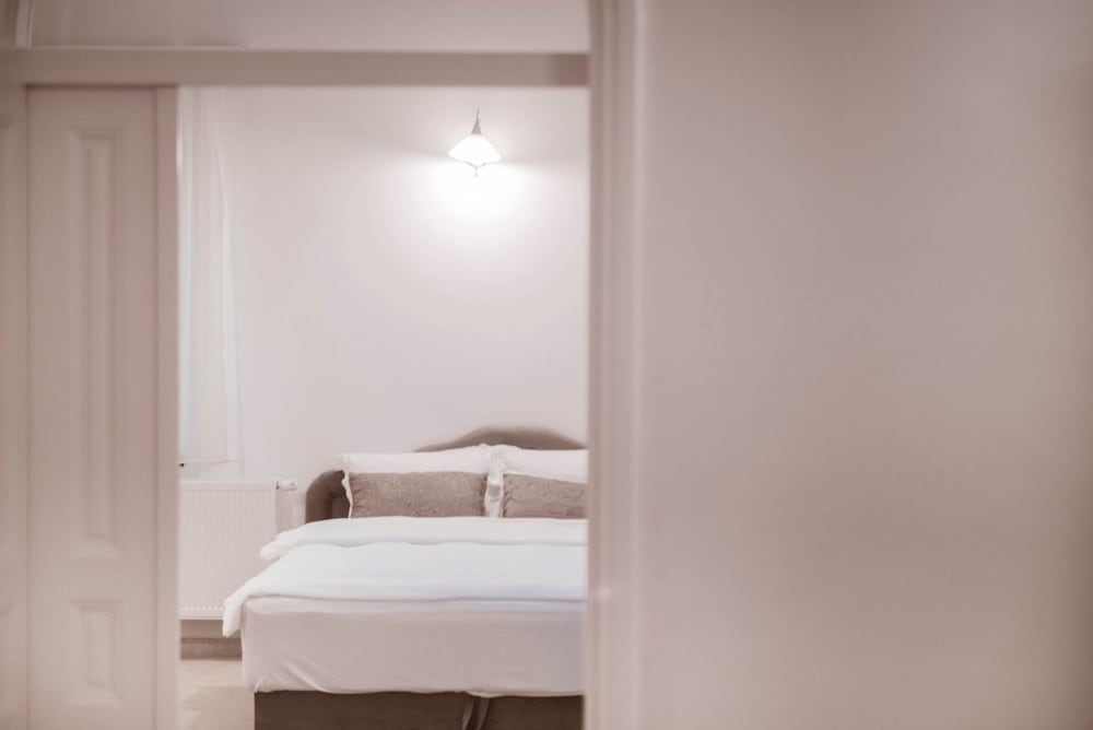 

Roma - Sarajevo - Hotel Heritage