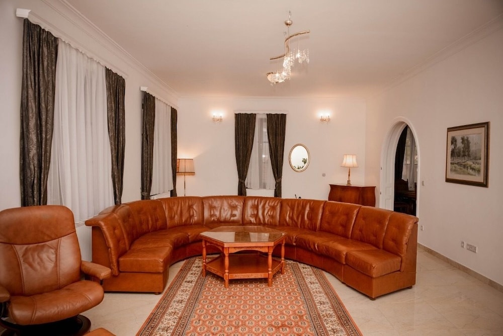 

Milano - Sarajevo - Hotel Heritage