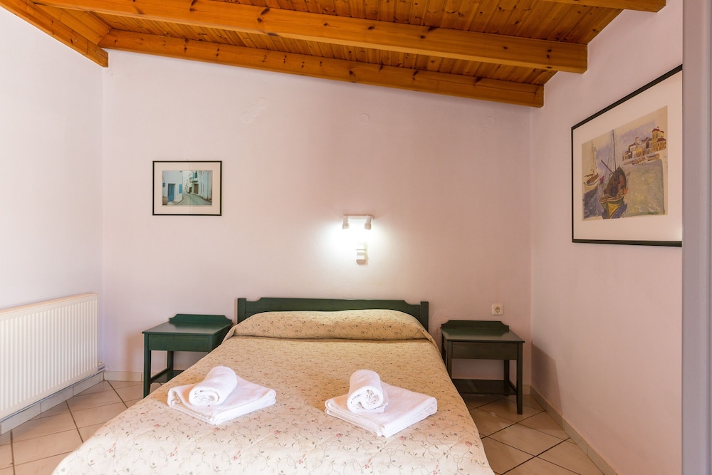 

Venezia - Roumelí - Philoxenia Villas