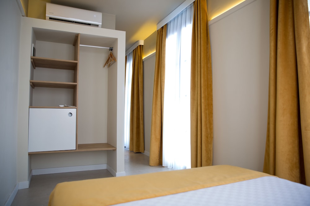 

Roma - Turgutreis - Oda Bodrum Gumusluk
