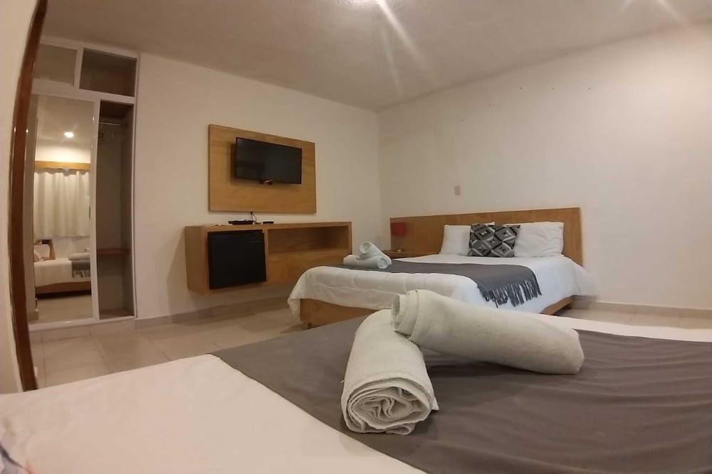 

Bari - Puerto Morelos - Hotel & Beach Club Ojo de Agua