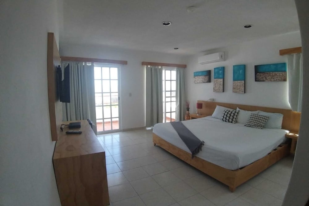 

Palermo - Puerto Morelos - Hotel & Beach Club Ojo de Agua