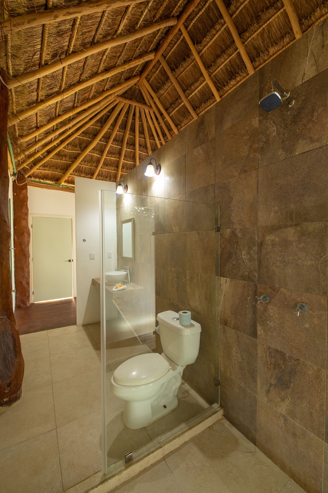 

Roma - Puerto Morelos - Hotel & Beach Club Ojo de Agua