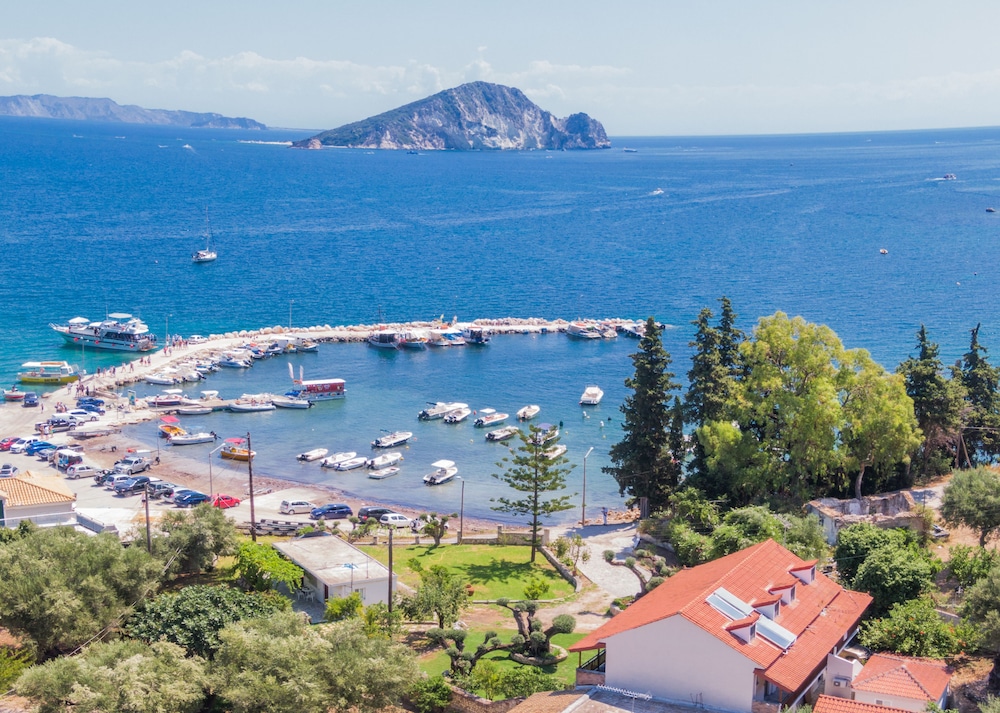 

Ancona - Laganas - Eptanisos Beachfront Suites Zante