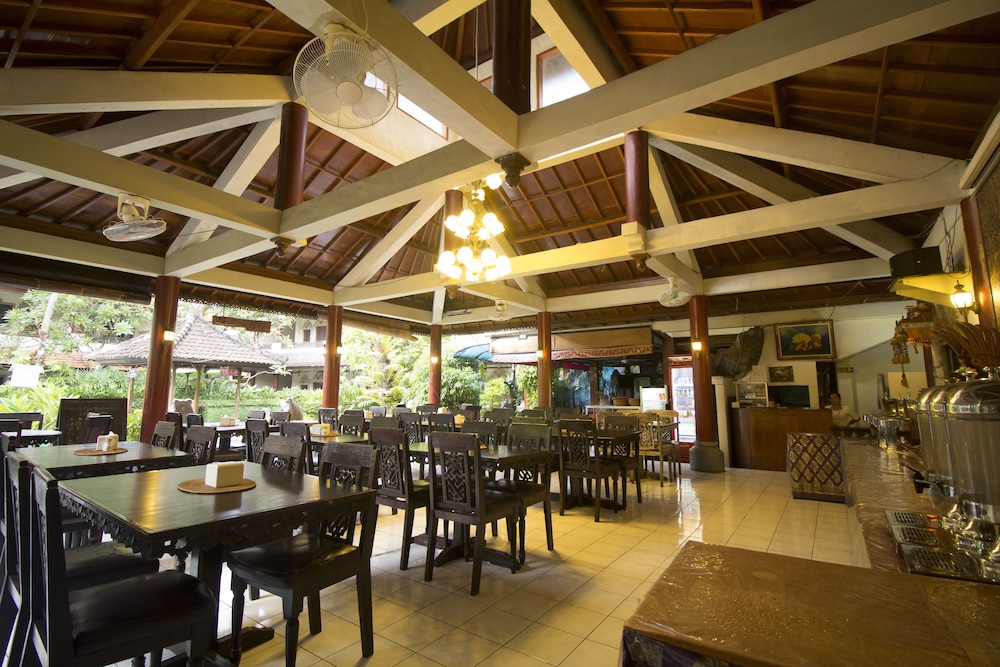 

Roma - Legian Beach - Bakung Sari Resort and Spa