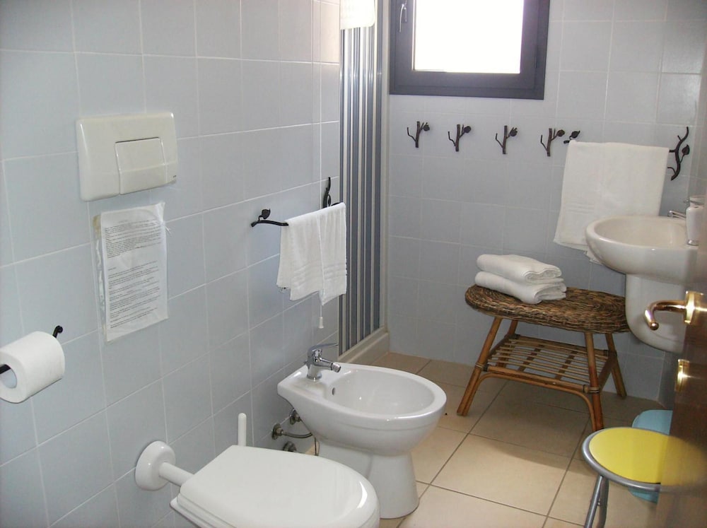 

Rimini - Sardegna Sud - Cagliari, Villasiumius, Costa Rei, Pula, Mare Italia - Residence Stella Dell'Est