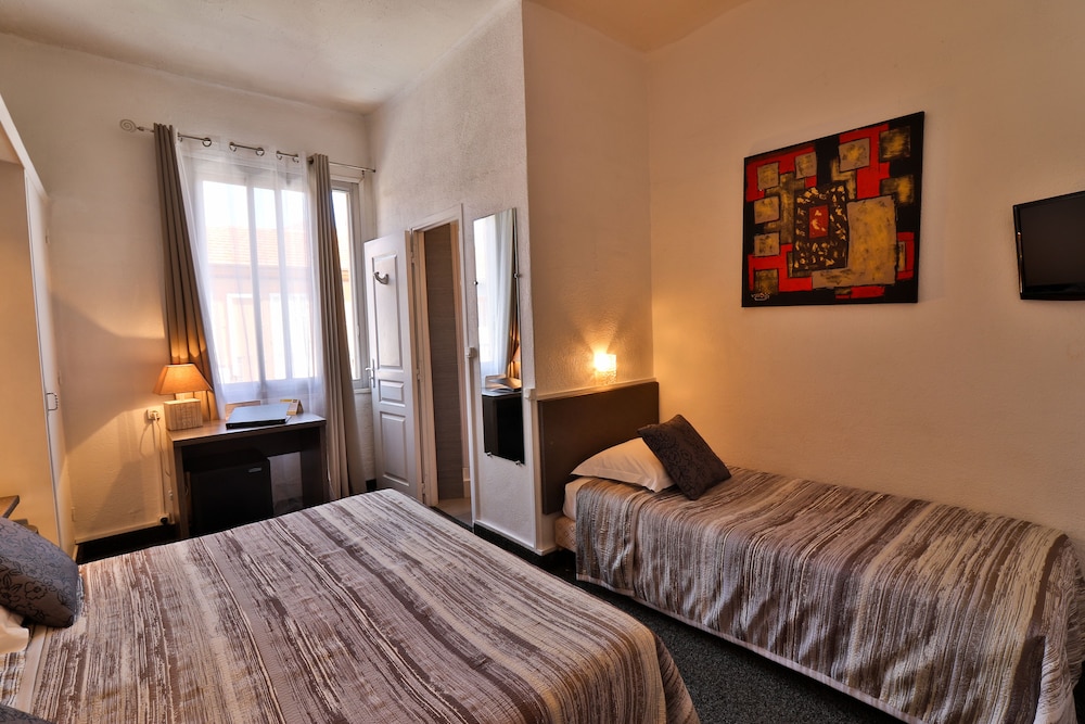 

Venezia - Saint-Tropez - Hôtel le Chardon Bleu