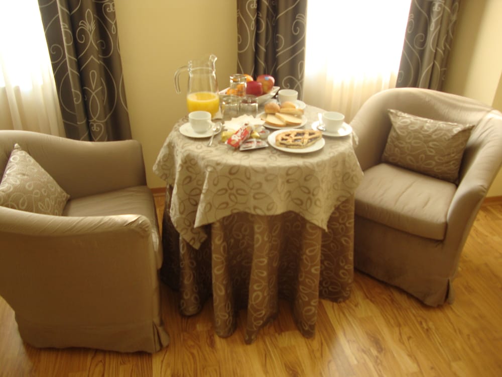 

Roma - Mondovì - Hotel Villa Cinzia