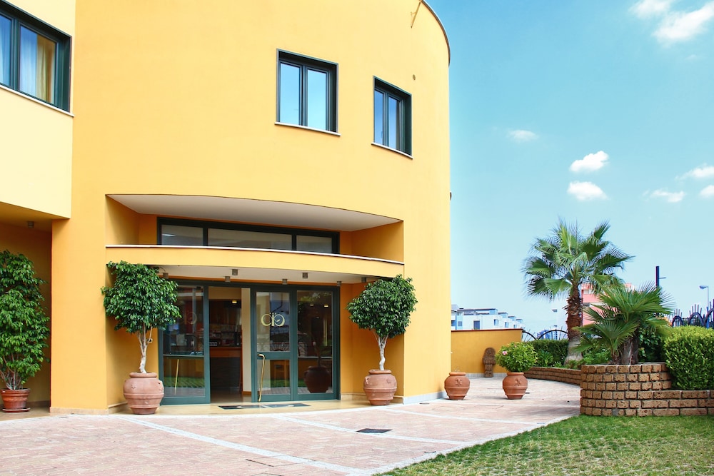 

Milano - Brusciano - City Hotel