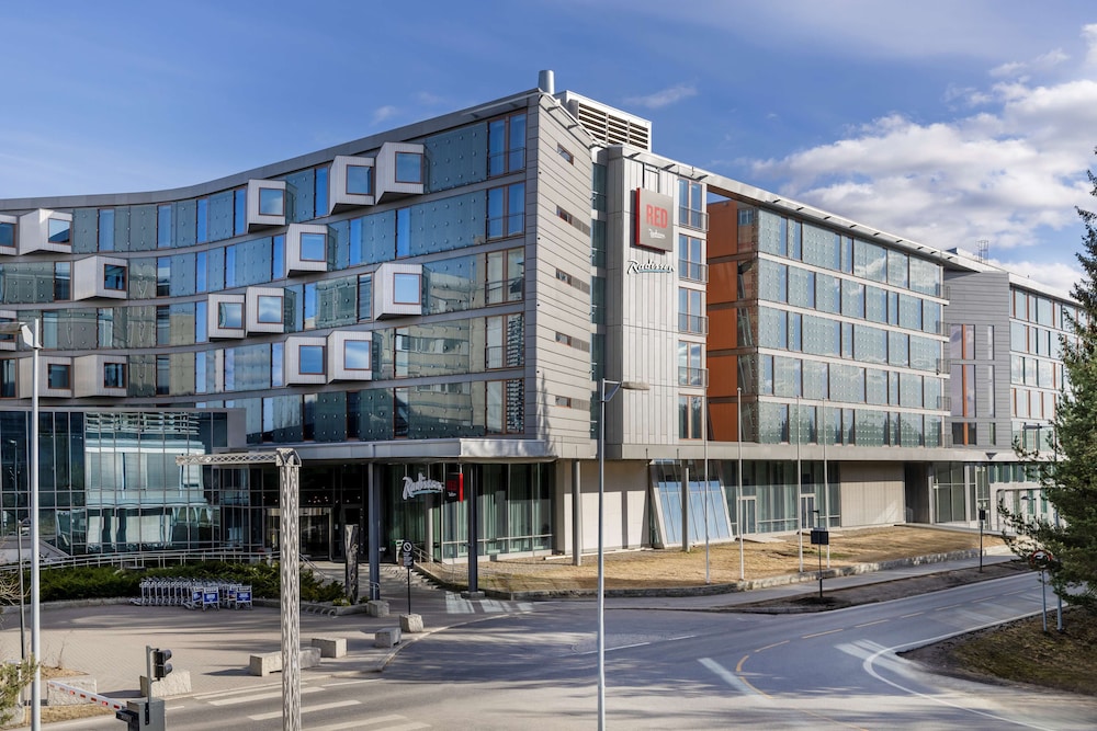 

Milano - Gardermoen - Radisson Hotel & Conference Centre Oslo Airport
