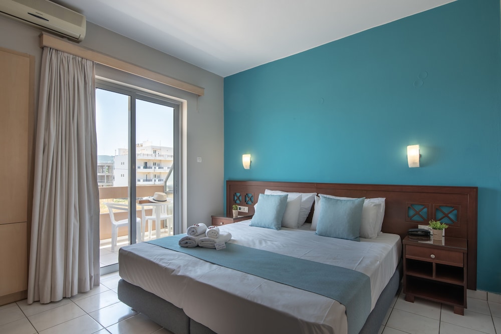 

Bologna - Falasarna - Hotel Hermes