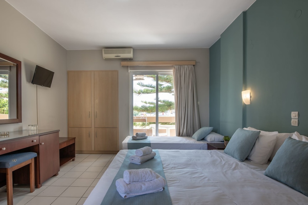

Bari - Creta Ovest - Chania, Grecia - Hotel Hermes