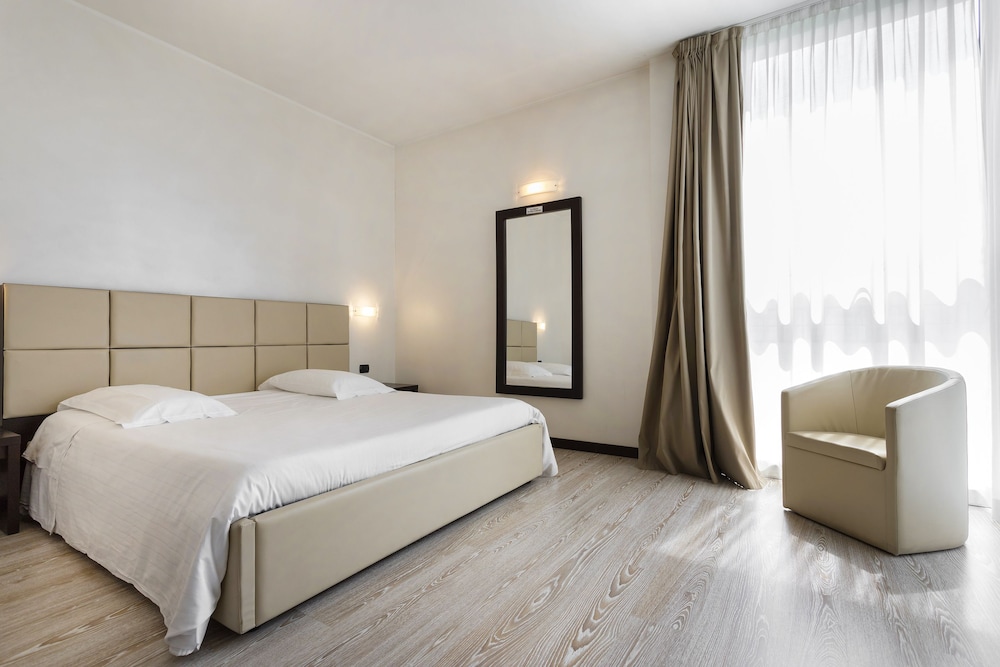 

Catania - Gorgonzola - B&B HOTEL Park Hotel Cassano