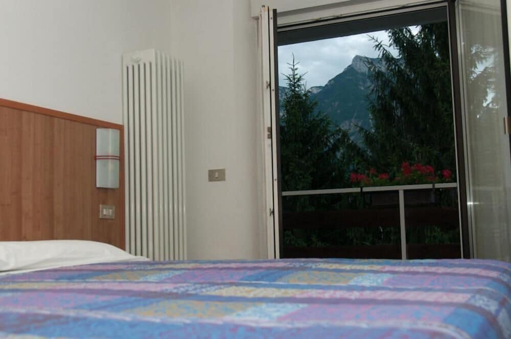 

Brindisi - Levico Terme - Hotel Dolomiti