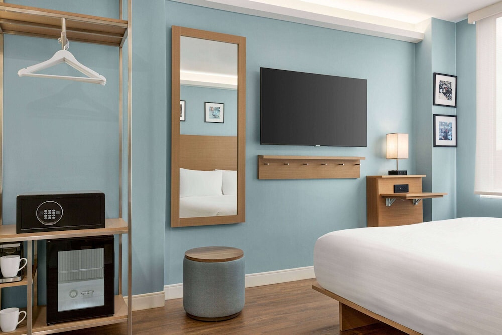 

Roma - Bronx - Wingate by Wyndham Bronx/Haven Park