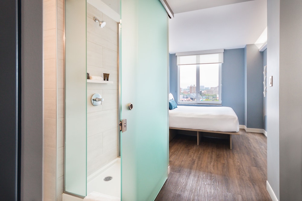 

Roma - Bronx - Wingate by Wyndham Bronx/Haven Park