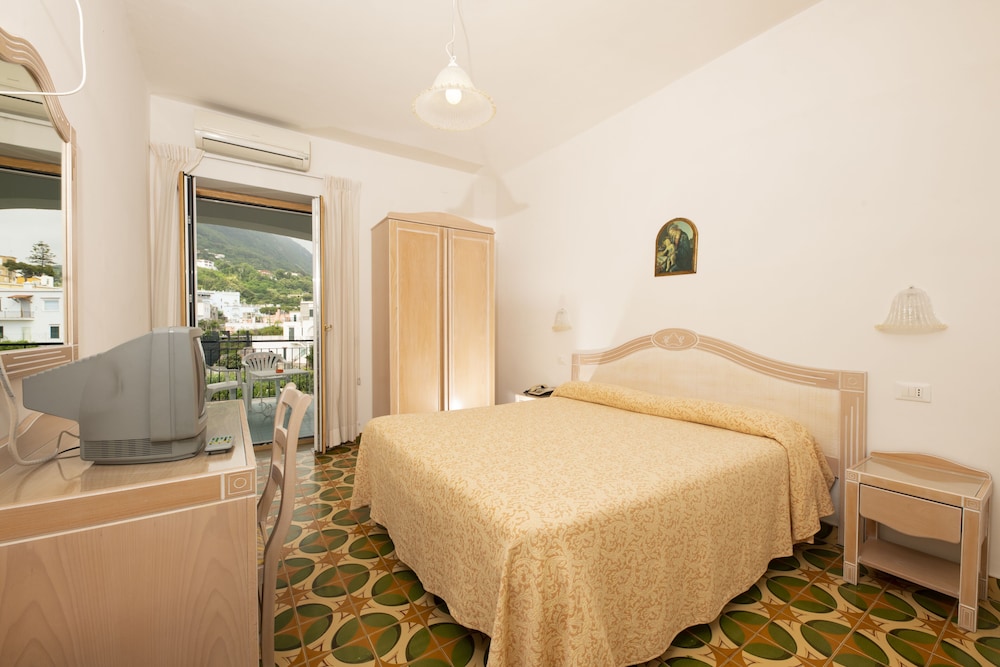 

Milano - Ischia - Hotel Candia