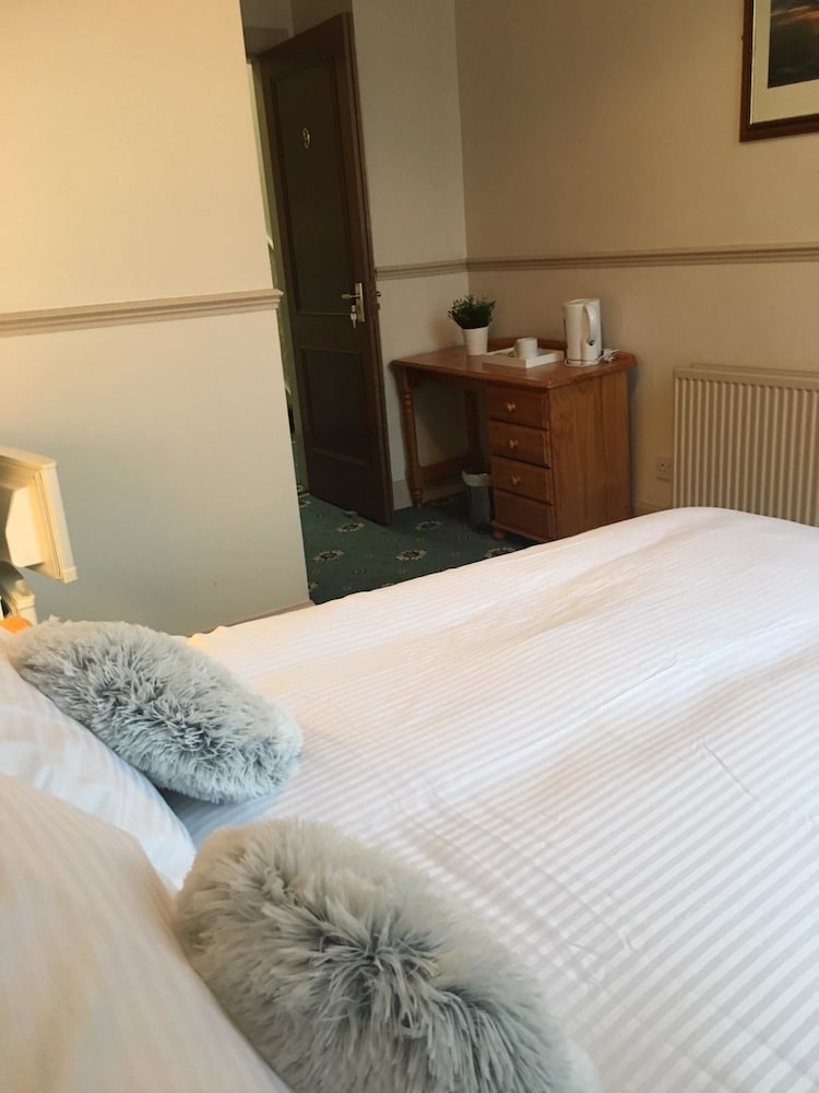 

Pisa - Aberdeen - Terra Nova Hotel