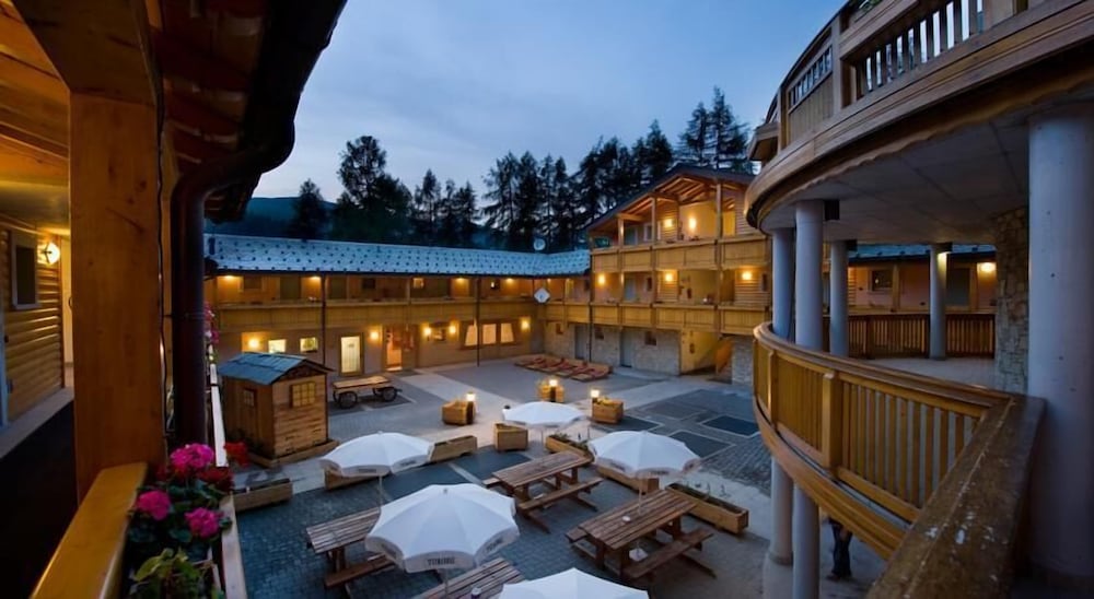 

Milano - Madesimo - Boscone Suite Hotel