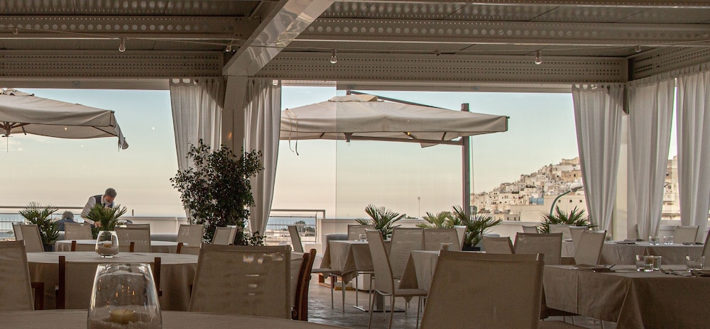 

Cagliari - Ostuni - Hotel Monte Sarago