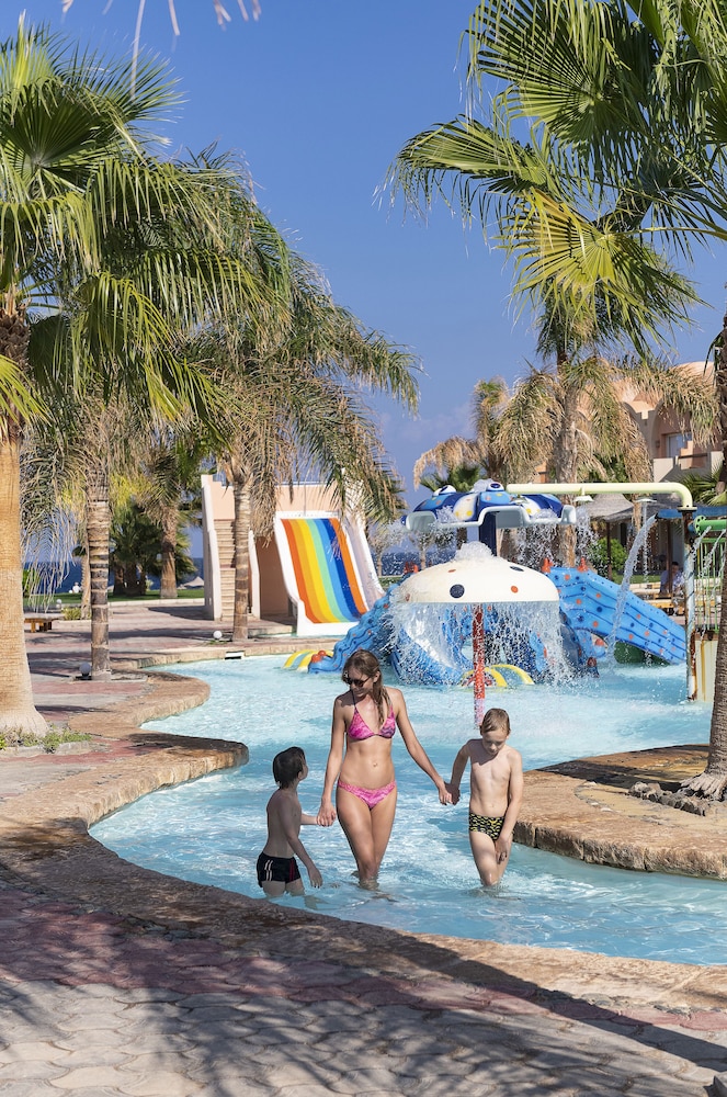 

Bari - Port Ghalib - Three Corners Sea Beach Resort