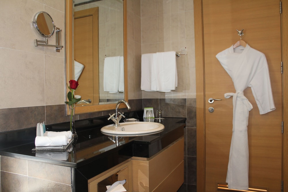 

Napoli - Fujaira - Nour Arjaan by Rotana-Fujairah