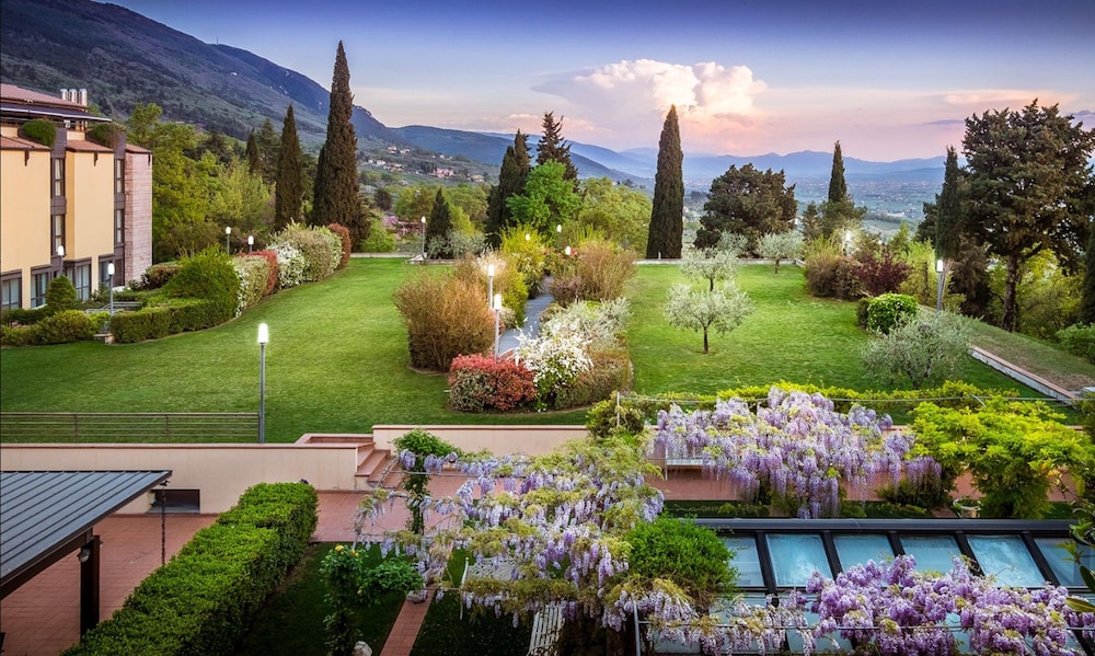 

Napoli - Assisi - BV Grand Hotel Assisi