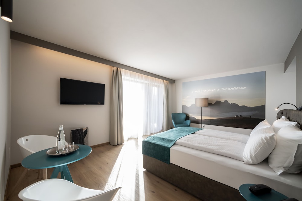 

Cagliari - Pergine Valsugana - Be Place Adult Friendly Hotel