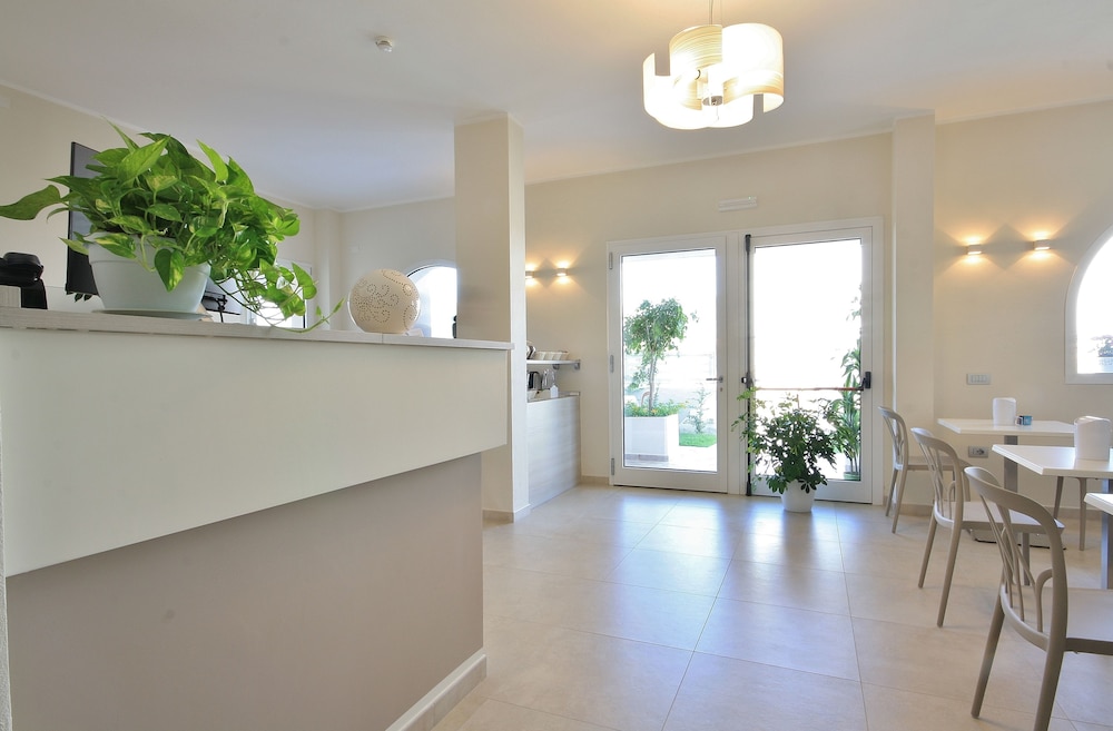 

Roma - Villasimius, Sardegna - New Ca'Mea