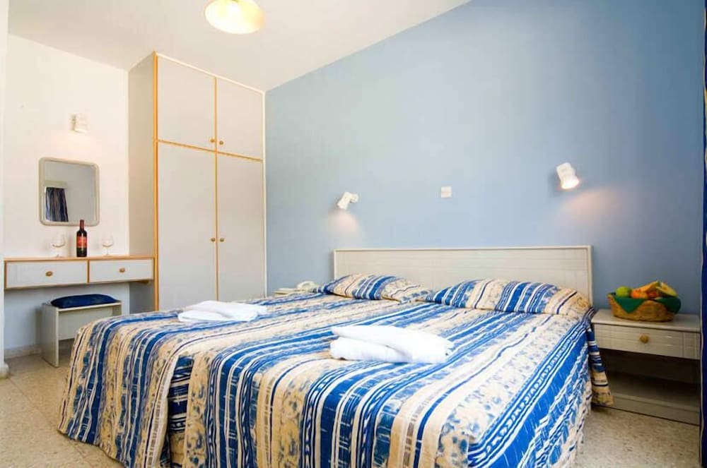 

Torino - Ayia Napa - Cosmelenia Hotel Apartments