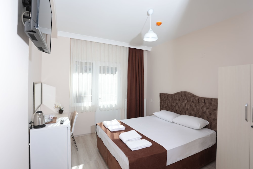 

Napoli - Yalova - Beksiti Hotel