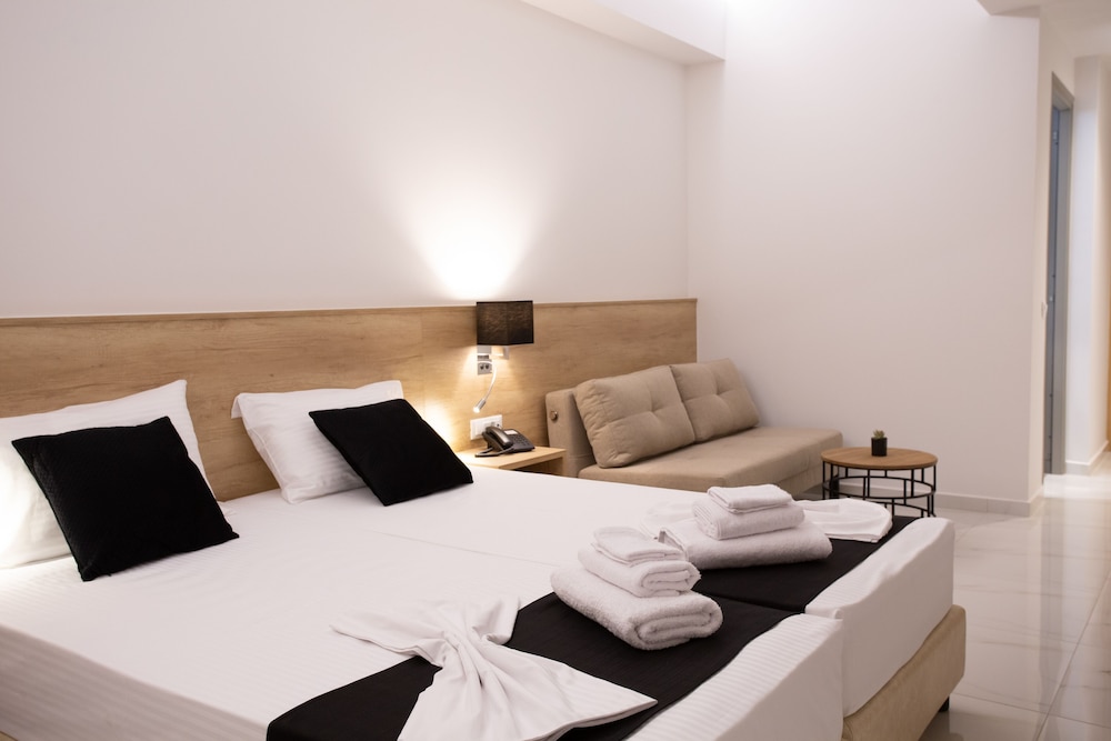 

Roma - Kokkíni Khánion - Marvel Deluxe Rooms