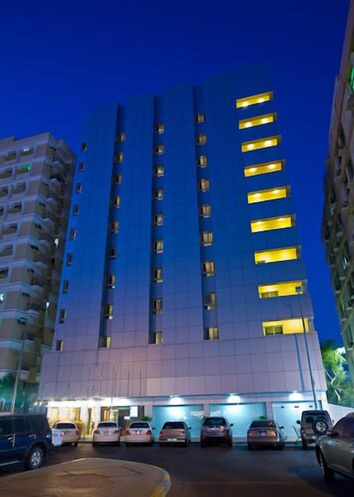 

Roma - Abu Dhabi - Phoenix Plaza Hotel Apartments