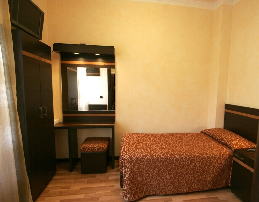 

Catania - Narni - Hotel Fina