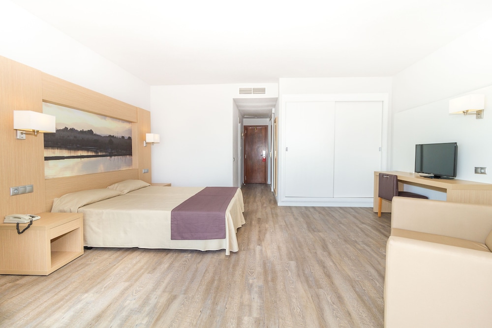 

Napoli - Puerto De Alcudia, Mallorca - Eix Lagotel Holiday Resort