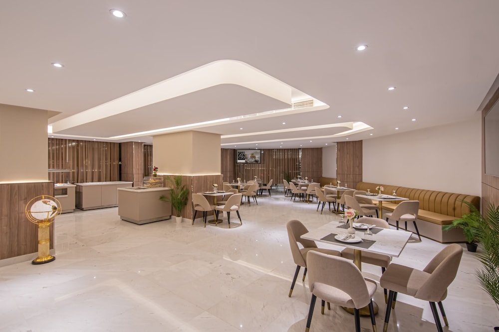 

Milano - Katar - Corp Executive Hotel Doha Suites