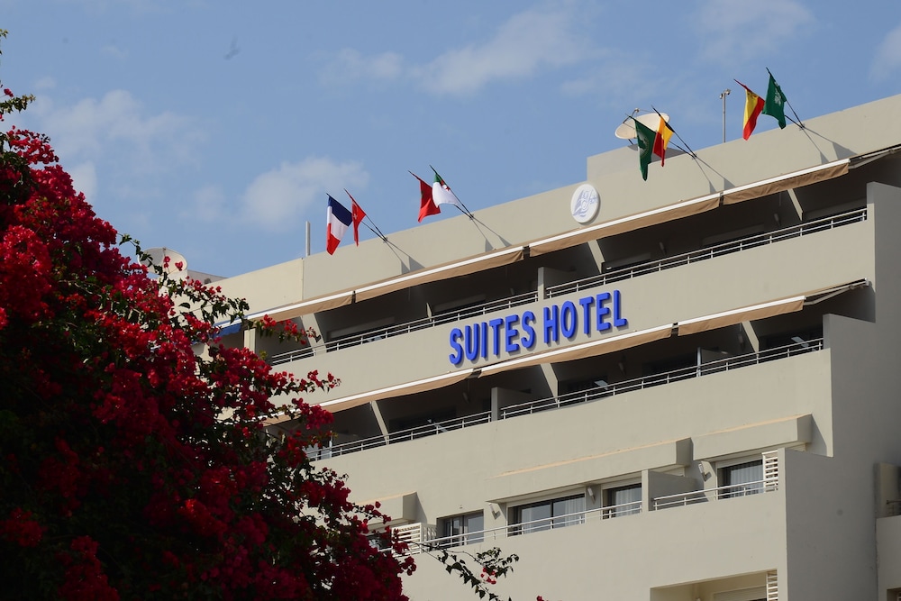 

Bologna - Casablanca - Le Yacht Suites Hotel