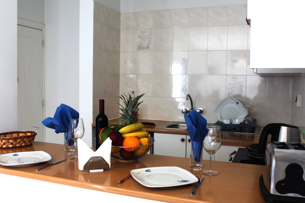 

Milano - Paphos - Sunny Hill Hotel Apartments