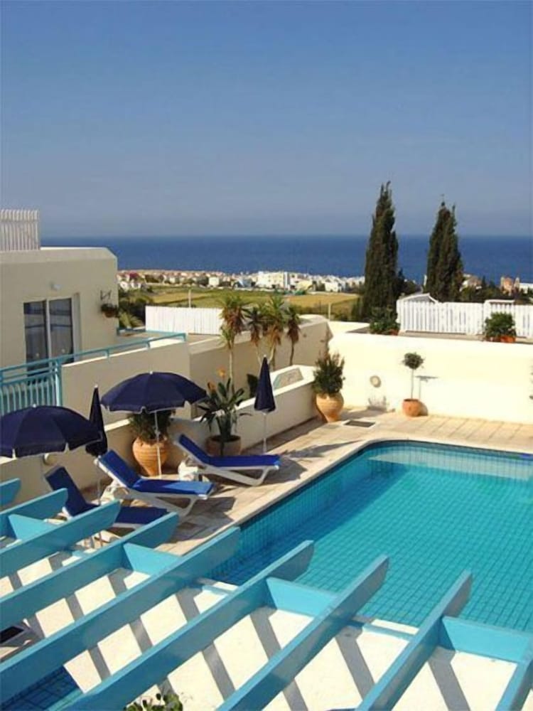 

Roma - Paphos - Sunny Hill Hotel Apartments